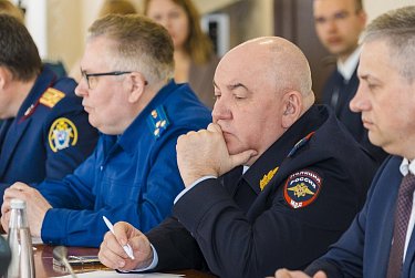 Индивидуальных предпринимателей и самозанятых стало больше